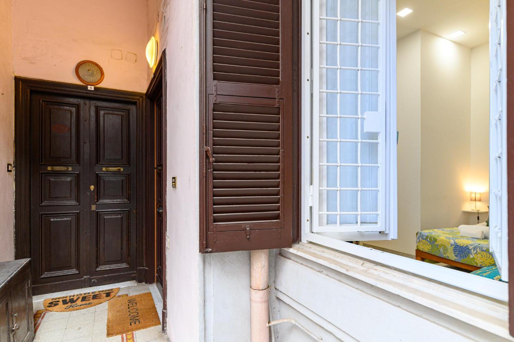 Apartment La Casina Di Luigi Con Balcone *