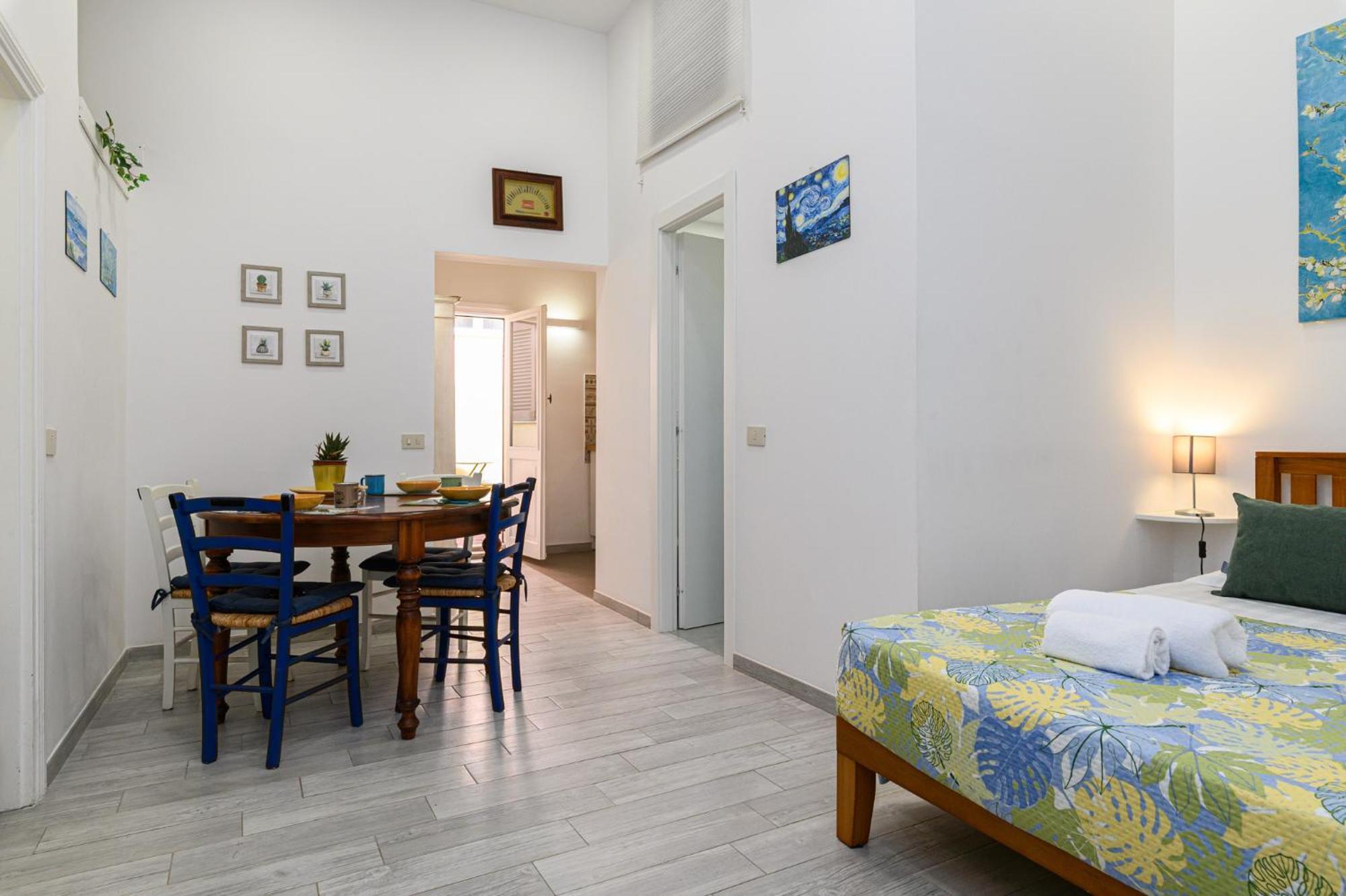 Apartment La Casina Di Luigi Con Balcone