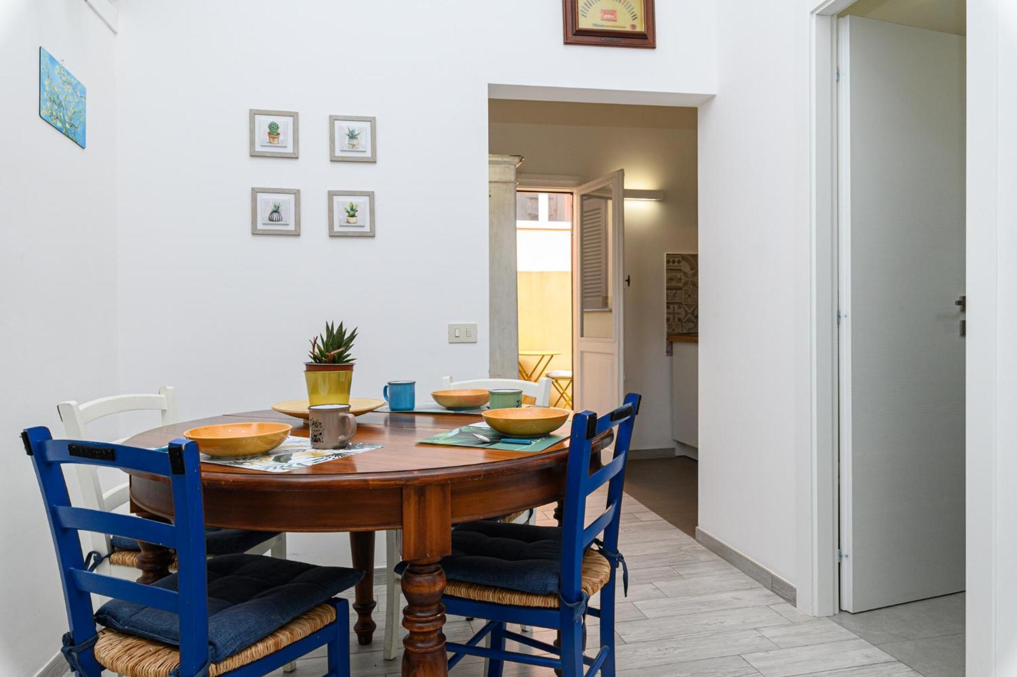 Apartment La Casina Di Luigi Con Balcone
