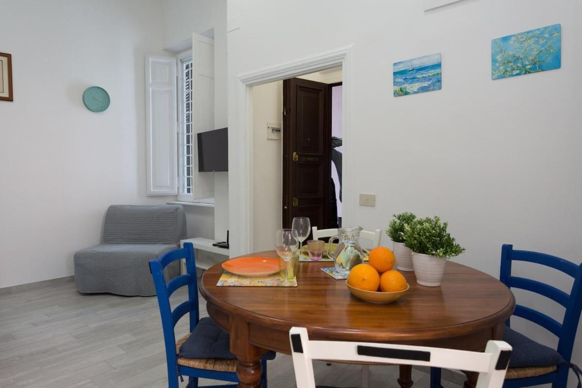 Apartment La Casina Di Luigi Con Balcone Rome